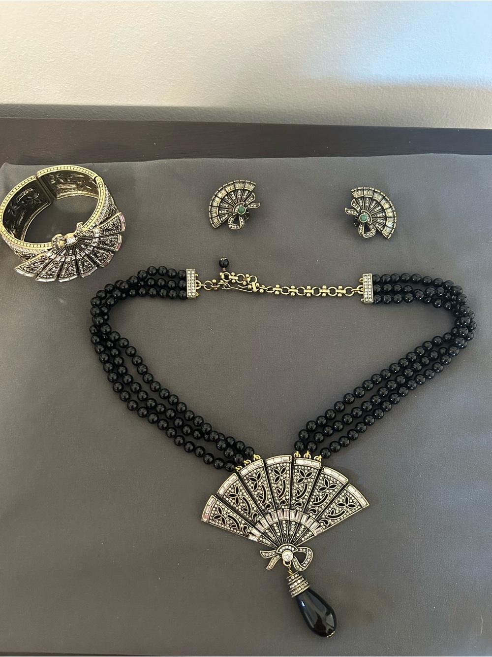 Heidi Daus Black Bead Fan Pendant Necklace with Matching Earrings & Cuff